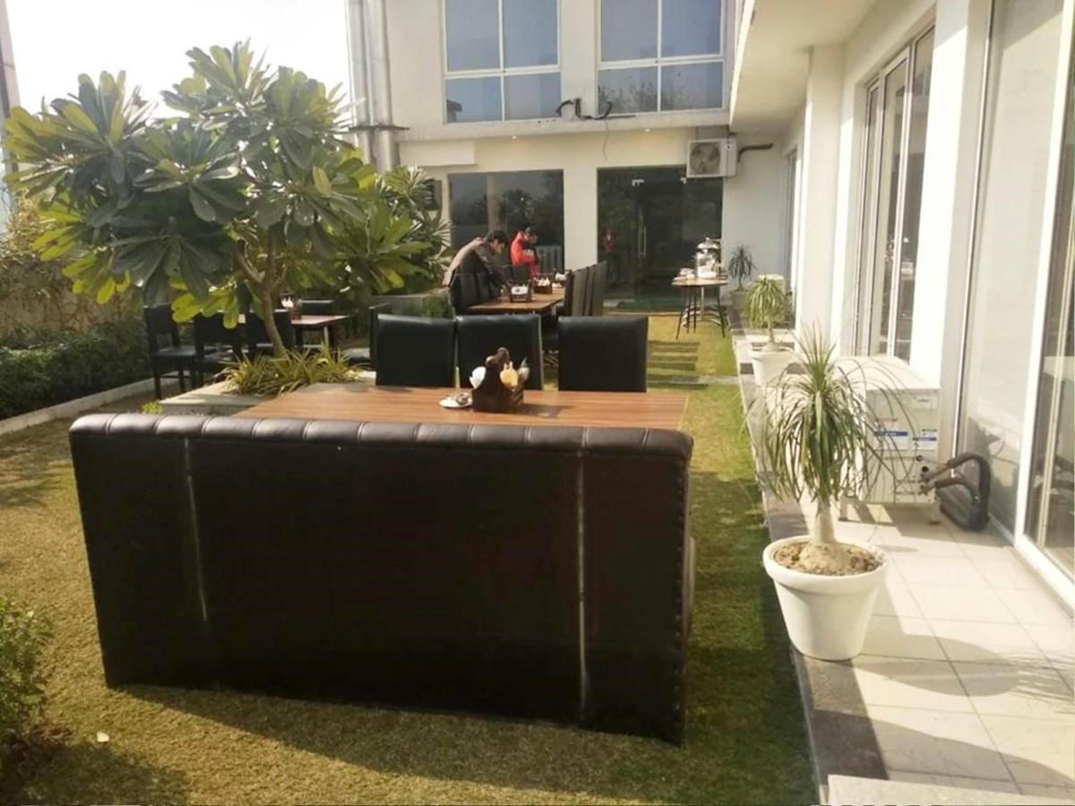 Hotel Citi Inn Grande Zirakpur Luaran gambar