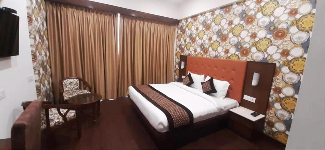 Hotel Citi Inn Grande Zirakpur Luaran gambar